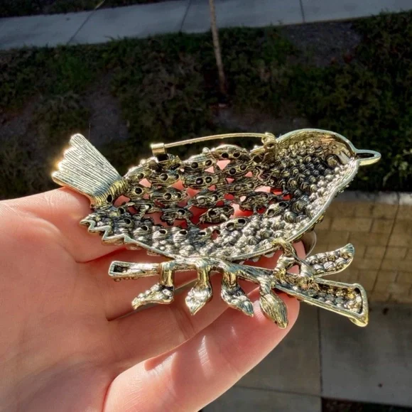 Bird Crystal Brooch – Multicolor Rhinestone Statement Pin - Picture 5 of 6